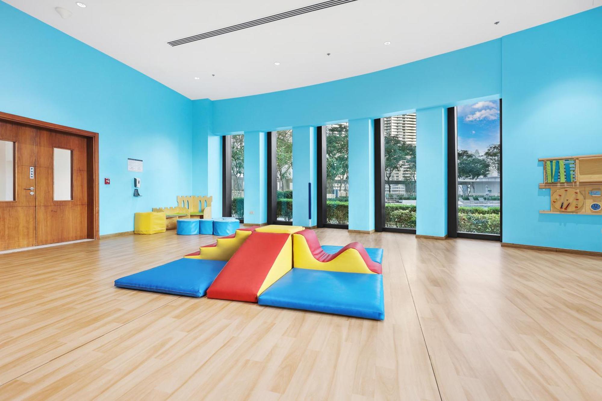 Apartment First Class 1B Stylish Downtown Retreat